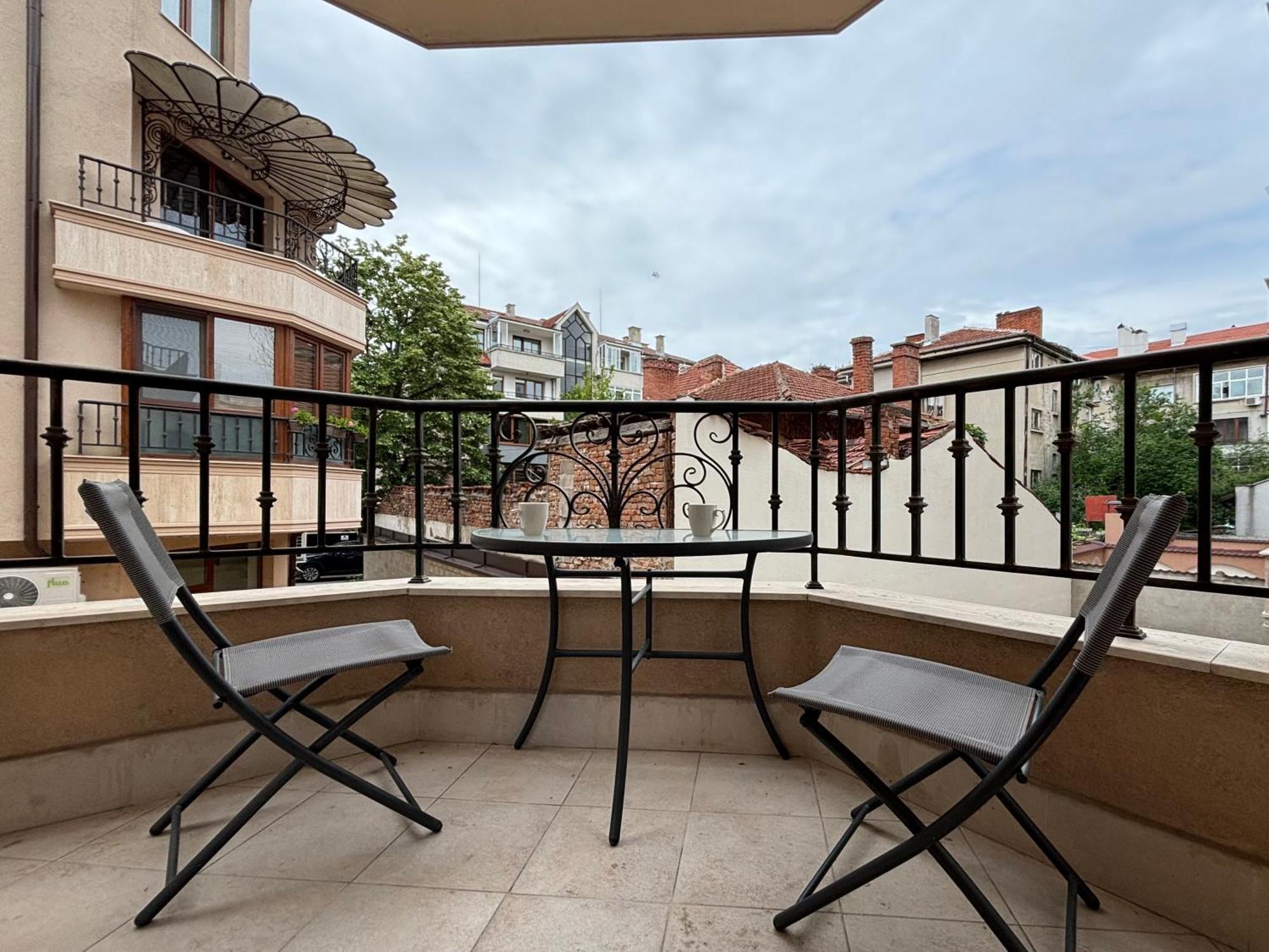 Markapart 2 - Apartment In Downtown Ruse Exterior photo